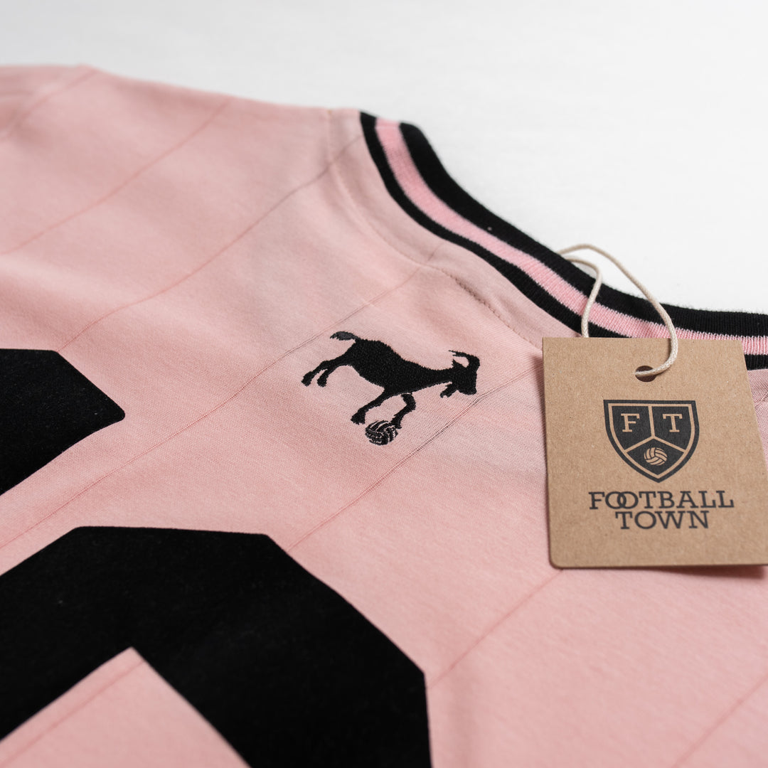 Camiseta GOAT Pink FootballTown Color Rosa