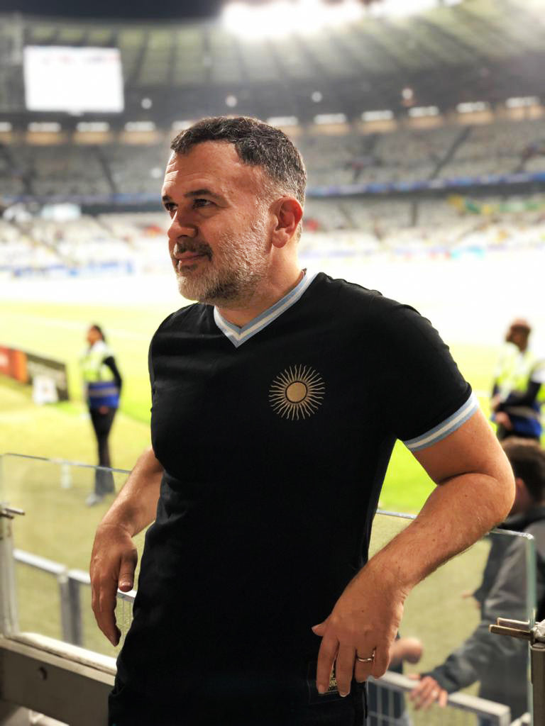 Camiseta El Sol Negro FootballTown Color Negro