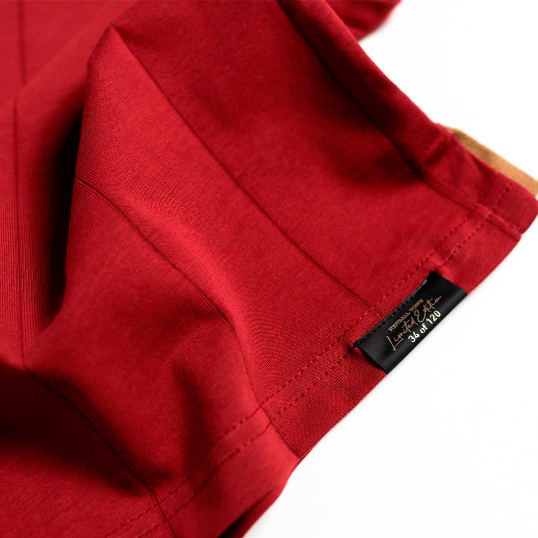 Camiseta Tributo Pantera Negra FootballTown Color Vinotinto