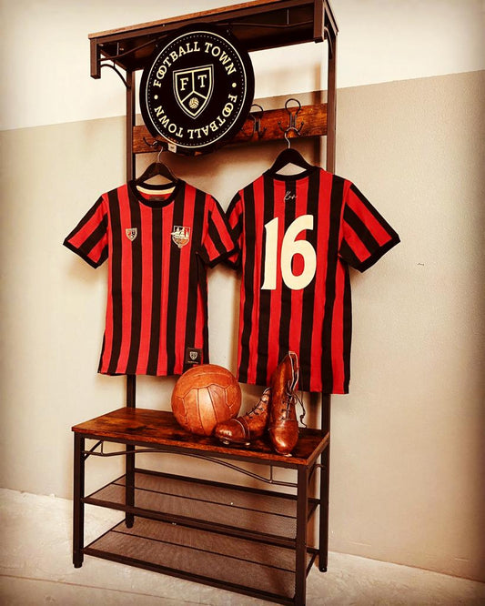 Camiseta Tributo Kun FootballTown Color Negro/Rojo