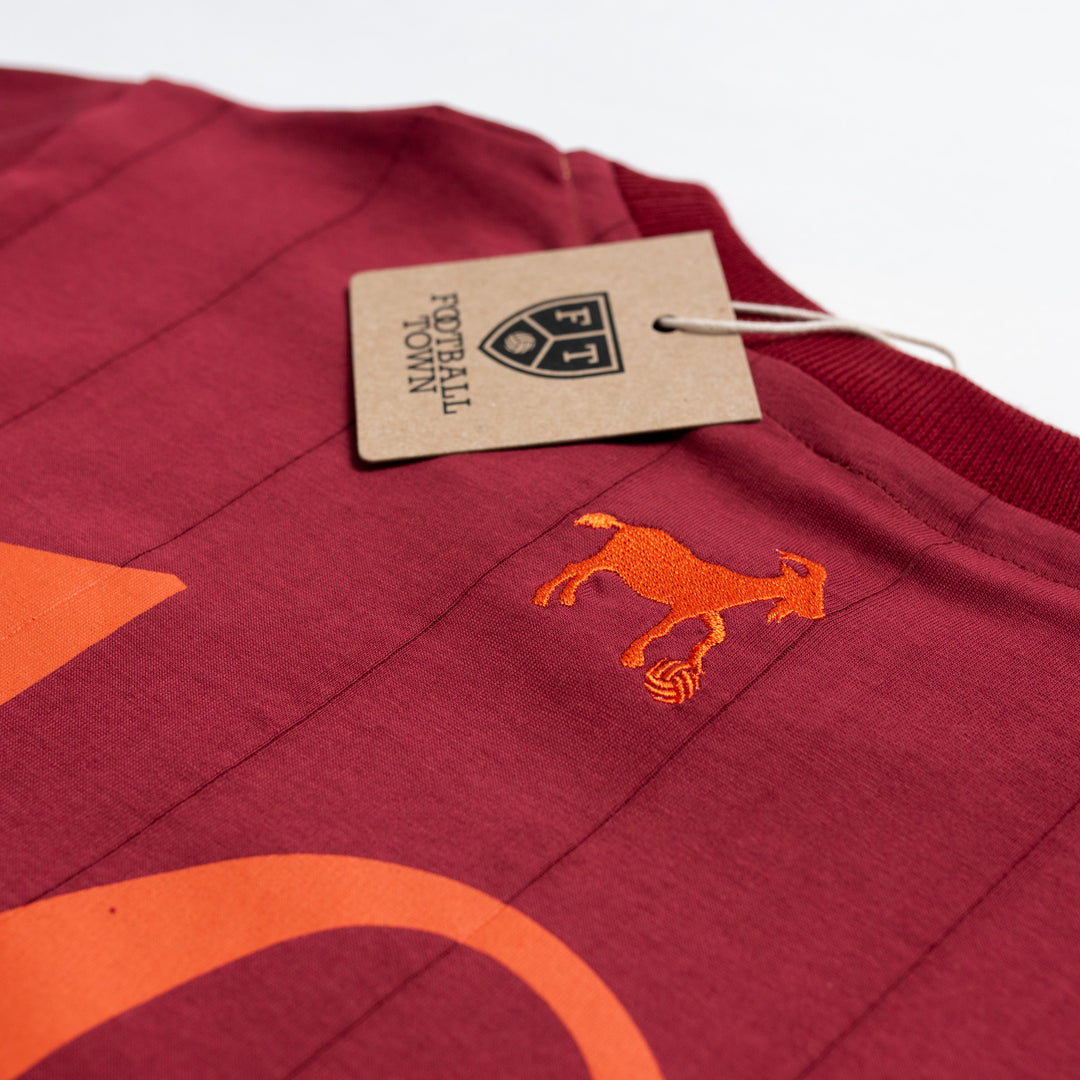 Camiseta Tributo LEscut GOAT FootballTown Color Rojo