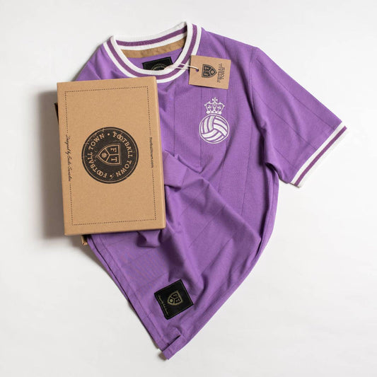 Camiseta La Corona Morada FootballTown Color Morado