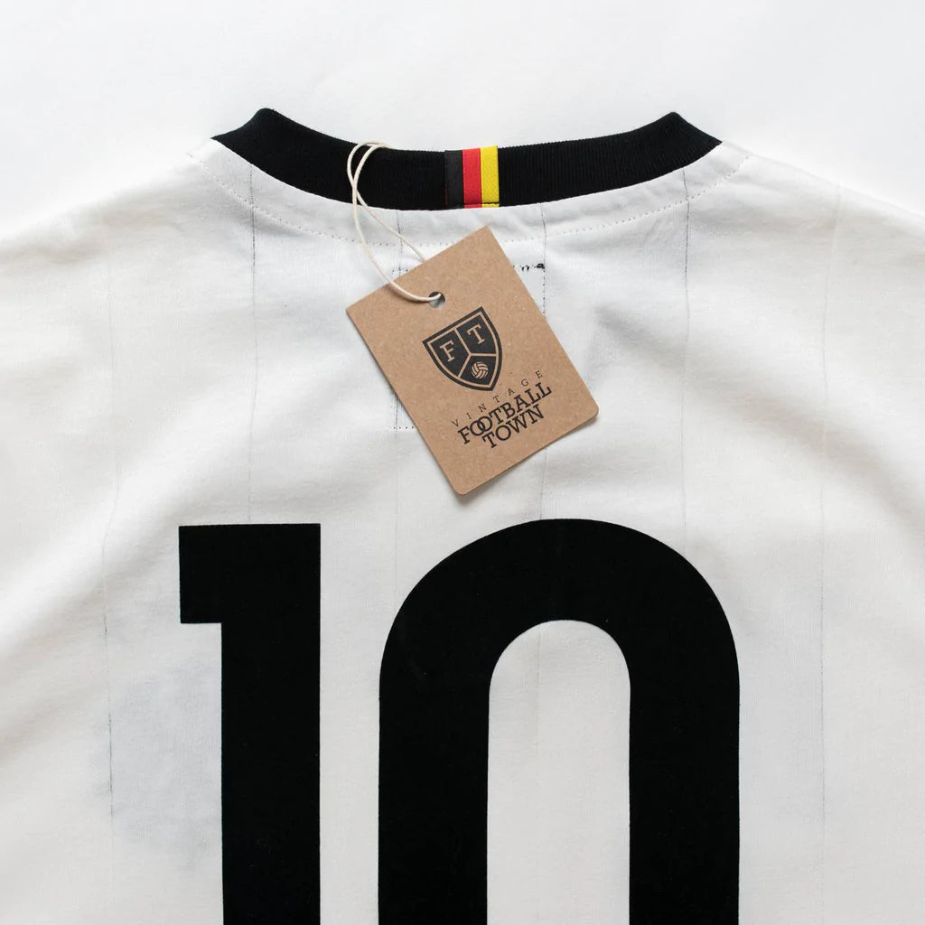 Camiseta Retro Stars Die Adler FootballTown Color Blanco