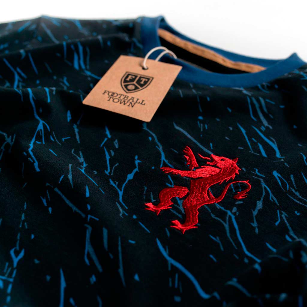 Camiseta Marble Rampant Lion FootballTown Color Azul