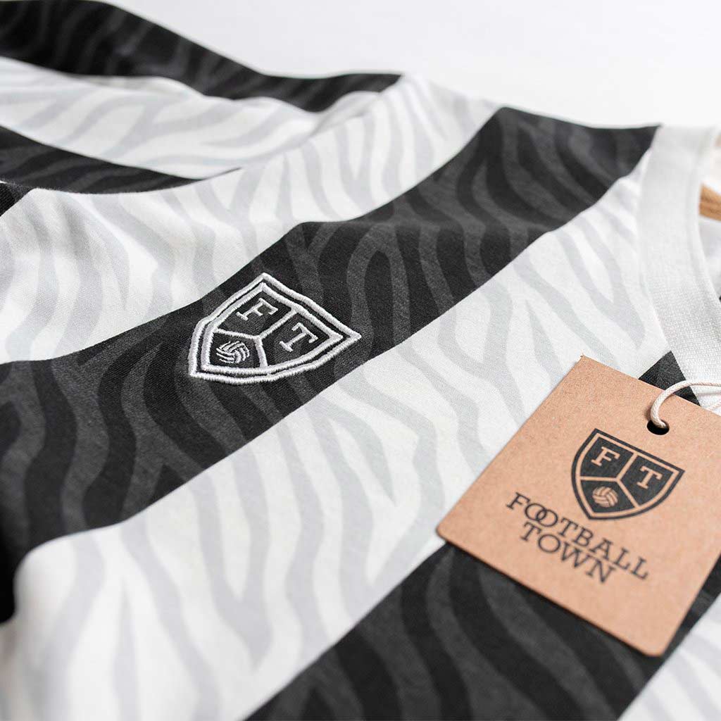 Camiseta Shapes La Zebra FootballTown Color Blanco/Negro